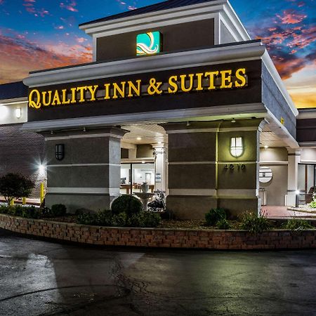 Quality Inn & Suites Kansas City - Independence I-70 East Εξωτερικό φωτογραφία