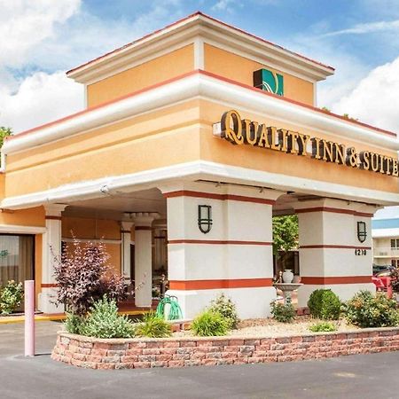 Quality Inn & Suites Kansas City - Independence I-70 East Εξωτερικό φωτογραφία